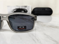 OAKLEY 3383 MATT SMOKE GREY GREEN