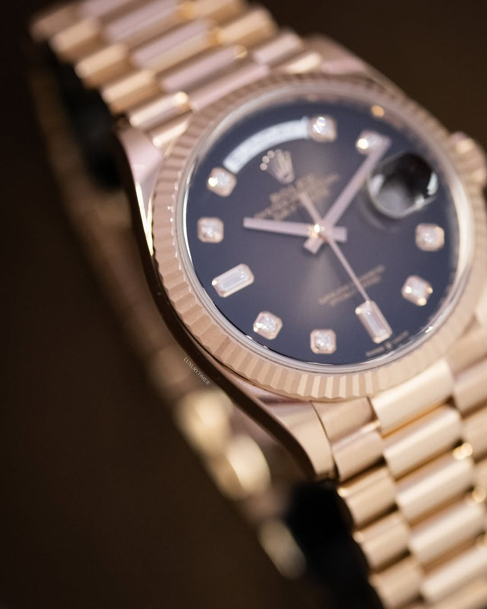 Rol_ex Presi_dent Day_Date Rose Gold Chocolate Diamond Dial Mens Watch Luxury Edition Premium Quality theroyaltime.in