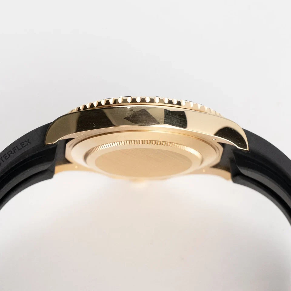 Role_x Yatch Master Yellow Gold Oysterflex Black Mint Mens Watch Luxury Edition Premium Quality theroyaltime.in