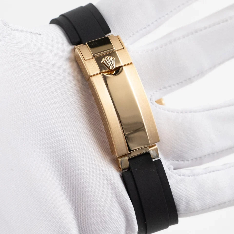 Role_x Yatch Master Yellow Gold Oysterflex Black Mint Mens Watch Luxury Edition Premium Quality theroyaltime.in